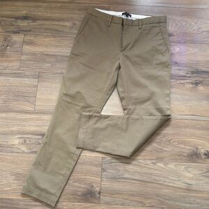 Banana Republic Men’s Khaki Chinos